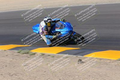 media/Oct-08-2022-SoCal Trackdays (Sat) [[1fc3beec89]]/Turn 7 Inside (145pm)/